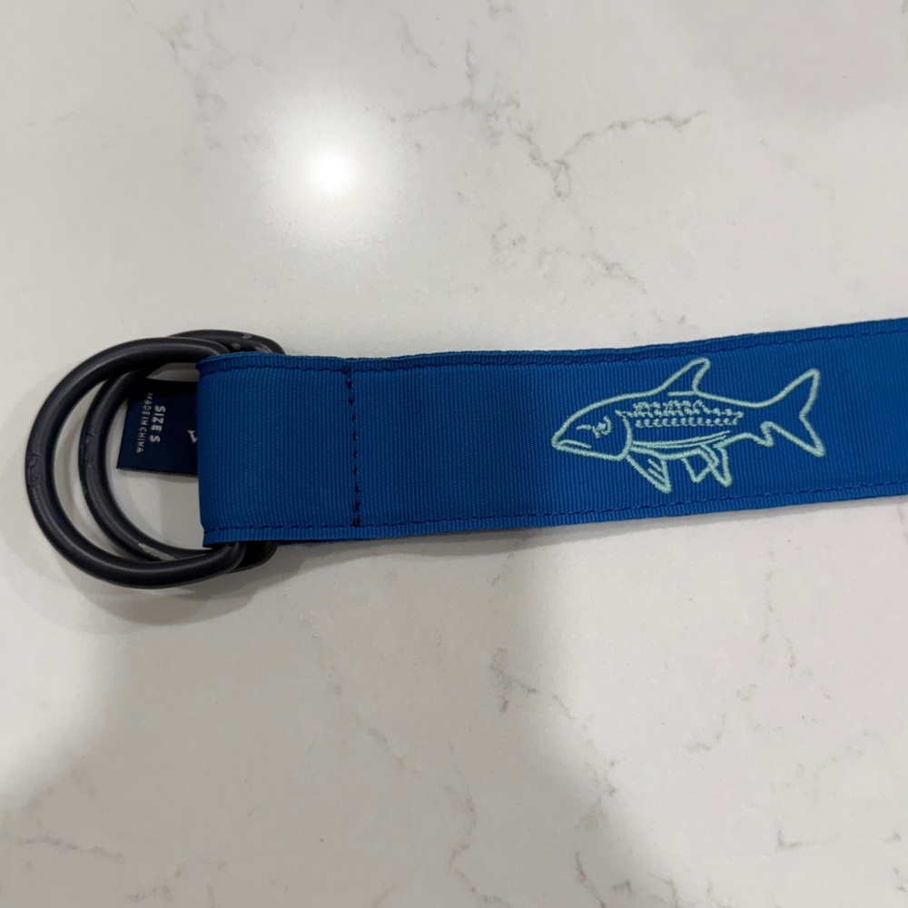 EUC Vineyard Vines ribbon Belt 42 3/4” belt.